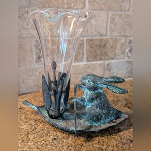 Rabbit Rowing on a Leaf Vase - Andrea by Sadek